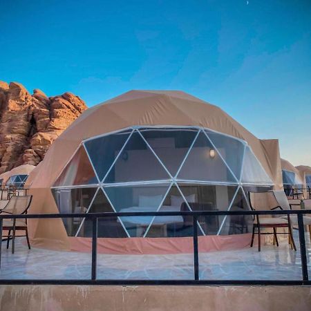 Sun Luxury Camp &Tour Lejlighed Wadi Rum Eksteriør billede