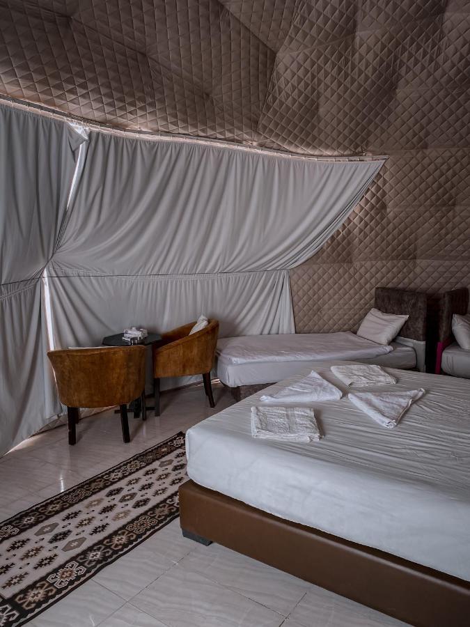 Sun Luxury Camp &Tour Lejlighed Wadi Rum Eksteriør billede