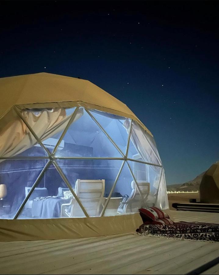 Sun Luxury Camp &Tour Lejlighed Wadi Rum Eksteriør billede
