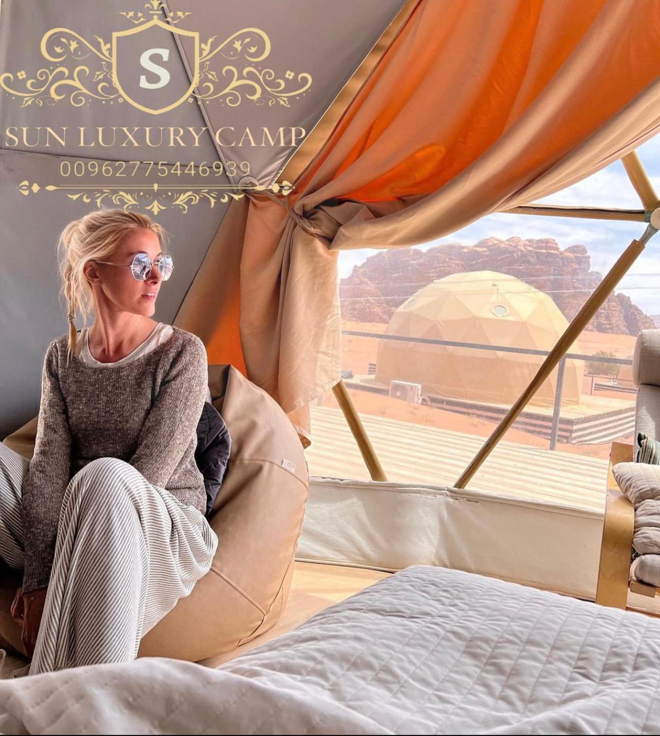Sun Luxury Camp &Tour Lejlighed Wadi Rum Eksteriør billede